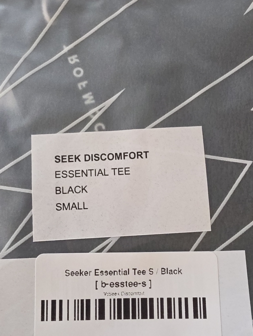 Seek Discomfort Seeker Essential Tee - Black